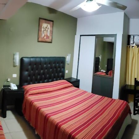 Hotel Bristol Paraná Eksteriør bilde